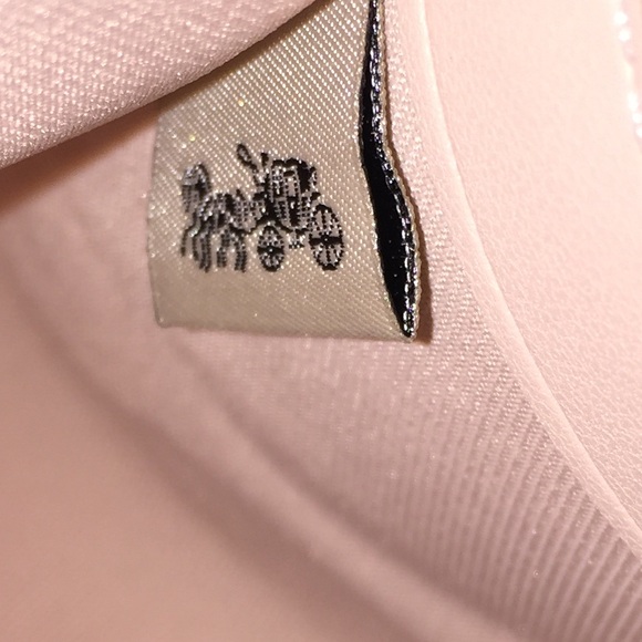 Coach Corner Zip Rosette Print Blush Multi Wallet - Picture 7 of 8